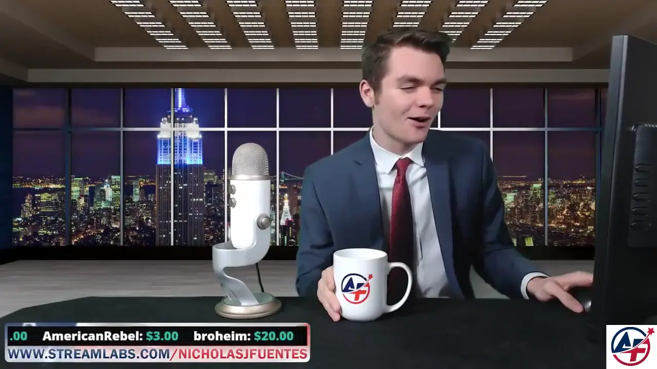 Who *Owns* the Media? Hello