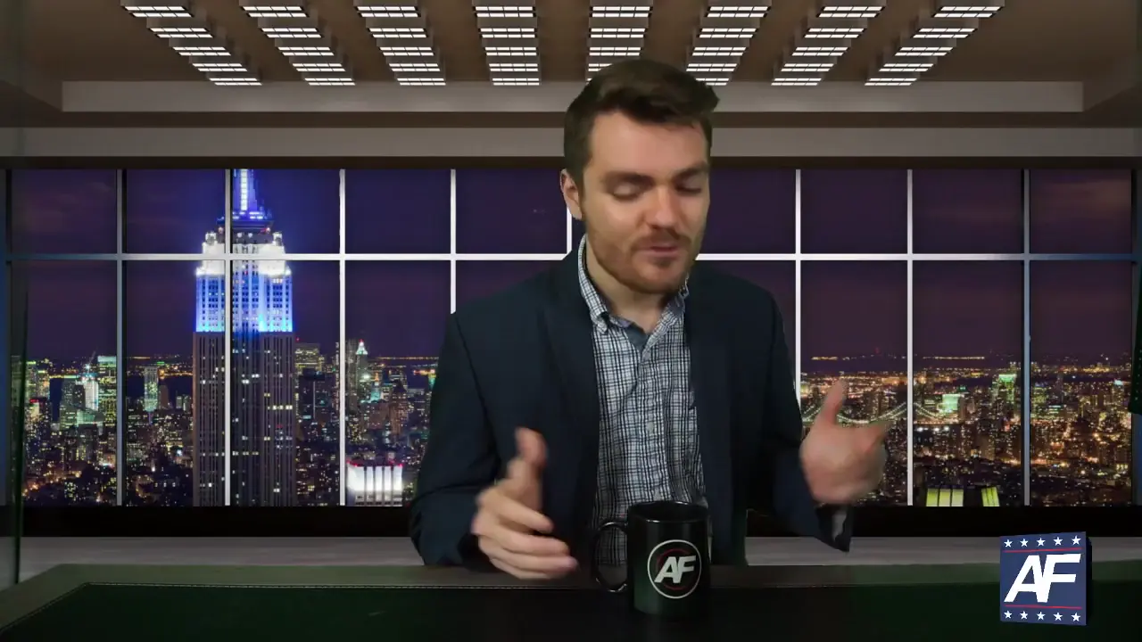 REGIME CHANGE - Columbus Statues Removed in Chicago by Lesbian