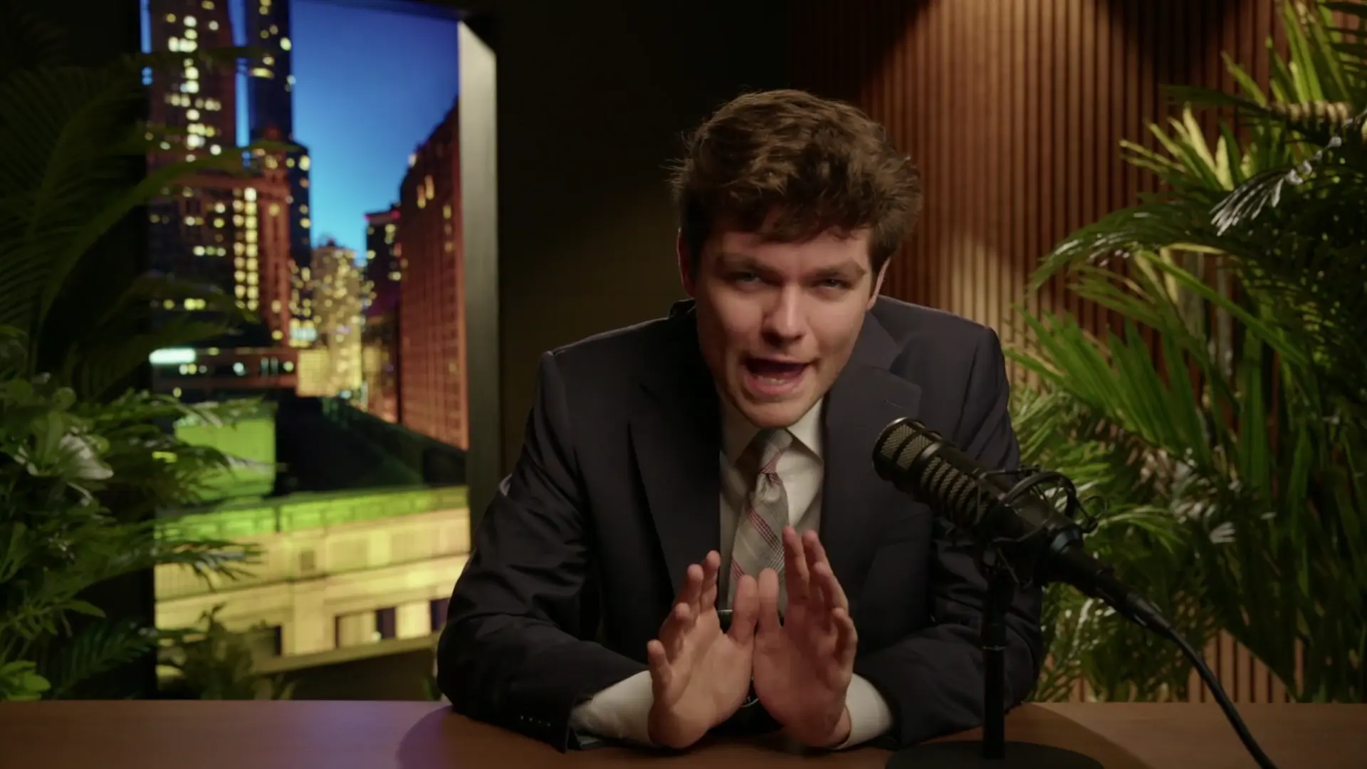 TRUMP IS BACK??? Trump DESTROYS KAMALA In Vintage Debate Smackdown