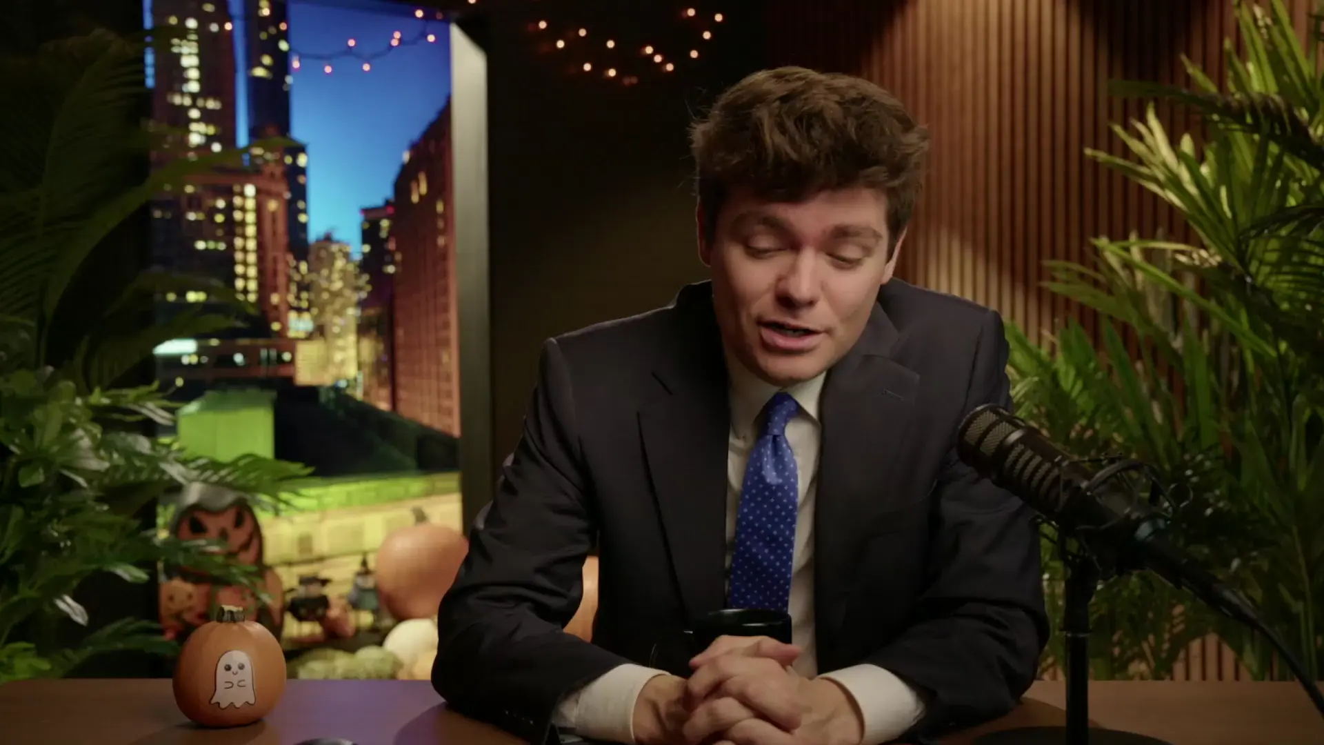 TRUMP VICTORY IMMINENT??? BLOWOUT Rally At Madison Square Garden In New York