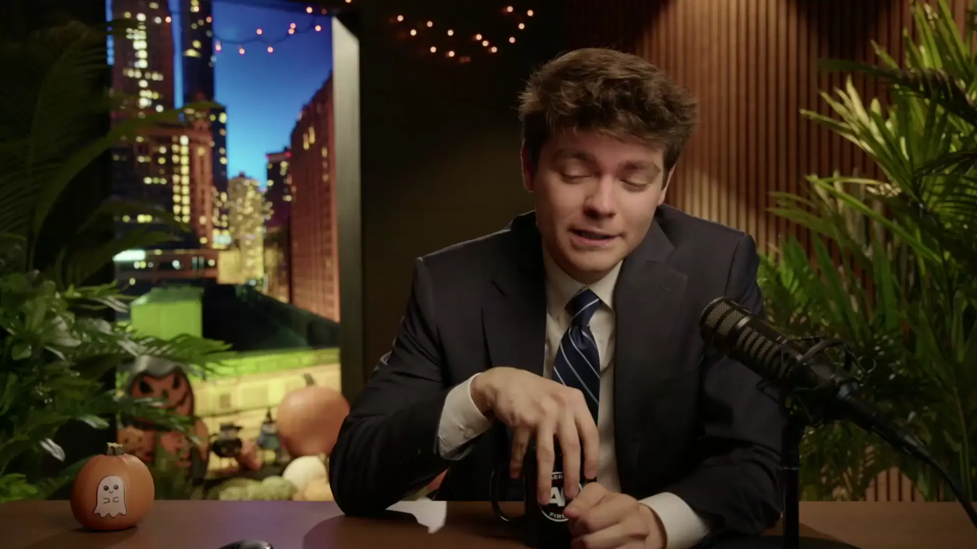 WASHINGTON POST SURRENDERS??? Bezos Admits TOTAL DEFEAT, Mainstream Media DISCREDITED