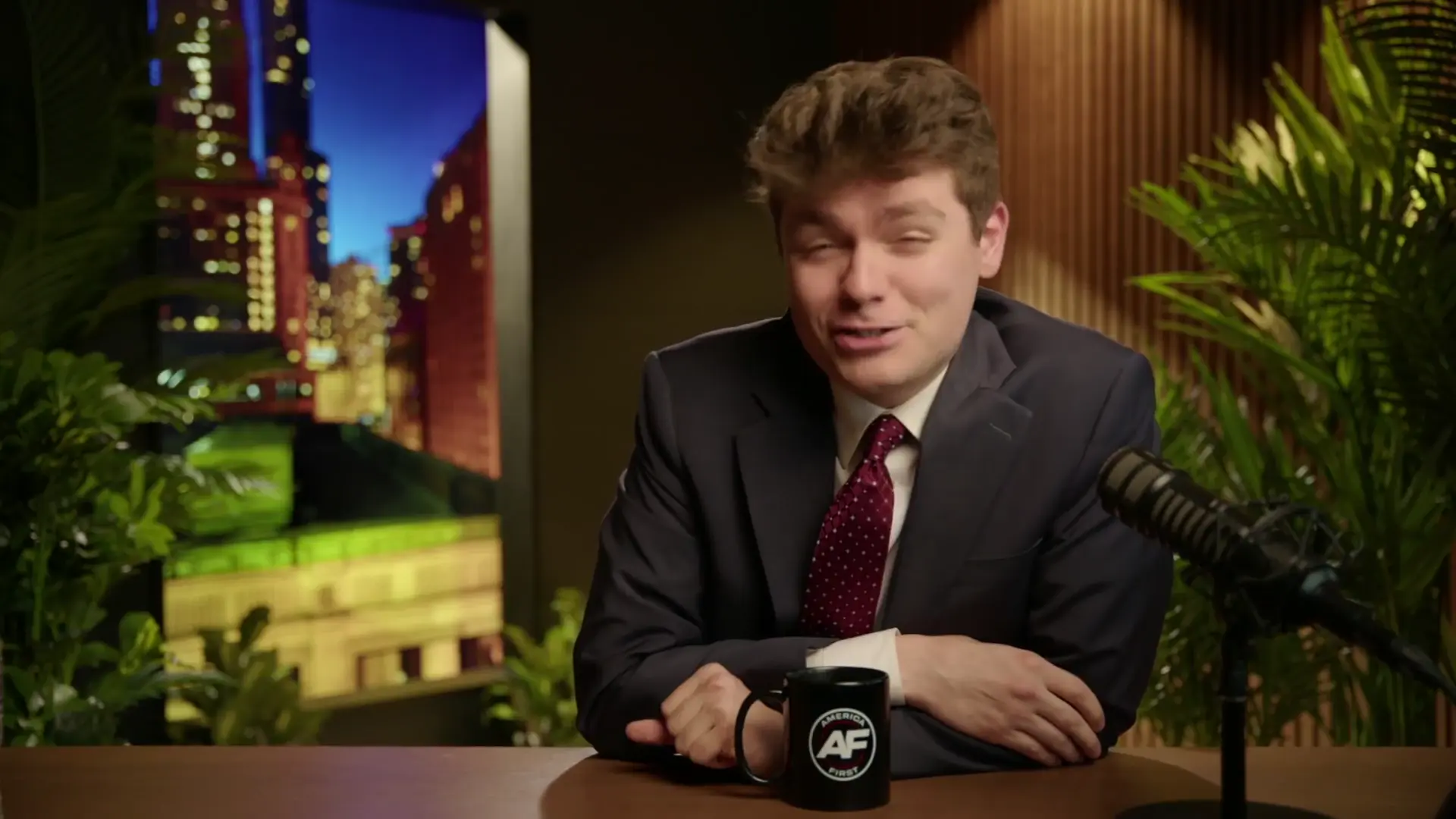 WAR IN YEMEN??? Trump BOMBS Houthi Rebels, Issues Iran Ultimatum