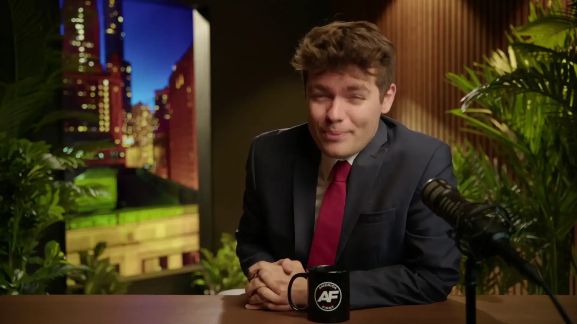 TRUMP BANS ANTIFA AND KIMMEL??? Right Wing STRIKES BACK At Radical Left