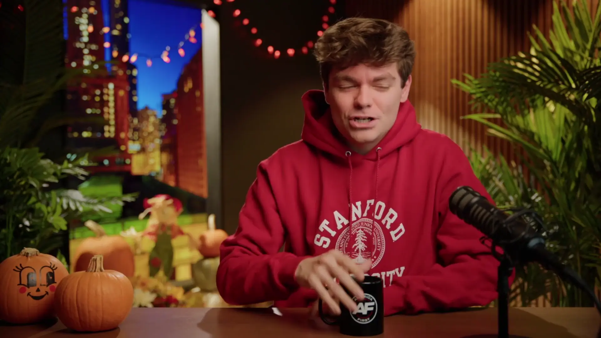 MARJORIE GREENE RESIGNS??? MAGA Congresswoman WITHDRAWS After Trump ATTACK