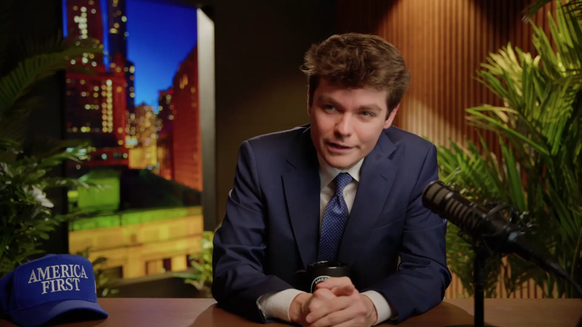 IRAN WAR IMMINENT??? SECOND Aircraft Carrier EN ROUTE To Middle East